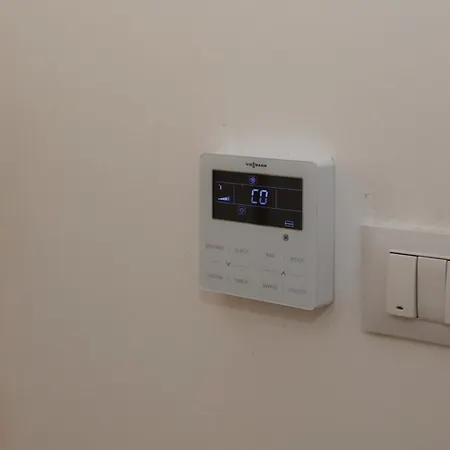 Della Accademia Appartement *