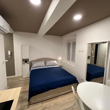 Della Accademia Apartmán