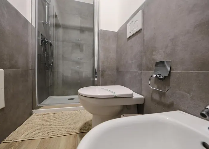 Della Accademia Apartamento *