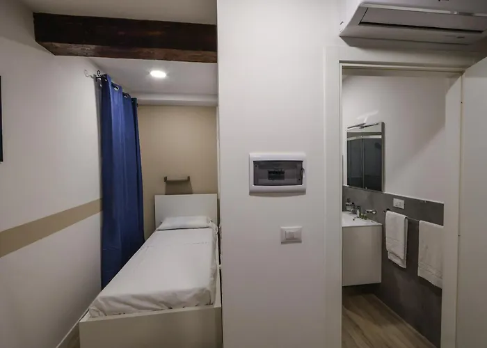 Della Accademia Apartamento