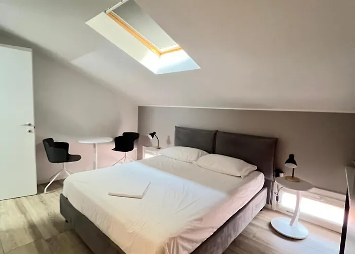 Della Accademia Appartement